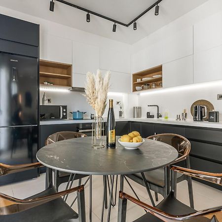Calm Home Διαμέρισμα Κέντρο Ηρακλείου Iraklion Buitenkant foto