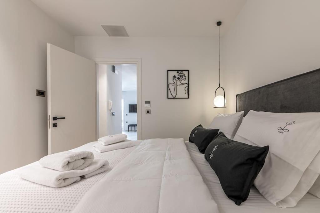Calm Home Διαμέρισμα Κέντρο Ηρακλείου Iraklion Buitenkant foto